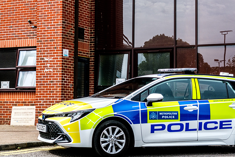 Emergency Response Metropolitan Police Car Parked Outside Epsom Hospital
