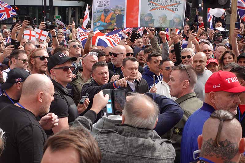 Tommy Robinson and Dominik Tarczyński together at the Unite the Kingdom Protest.
