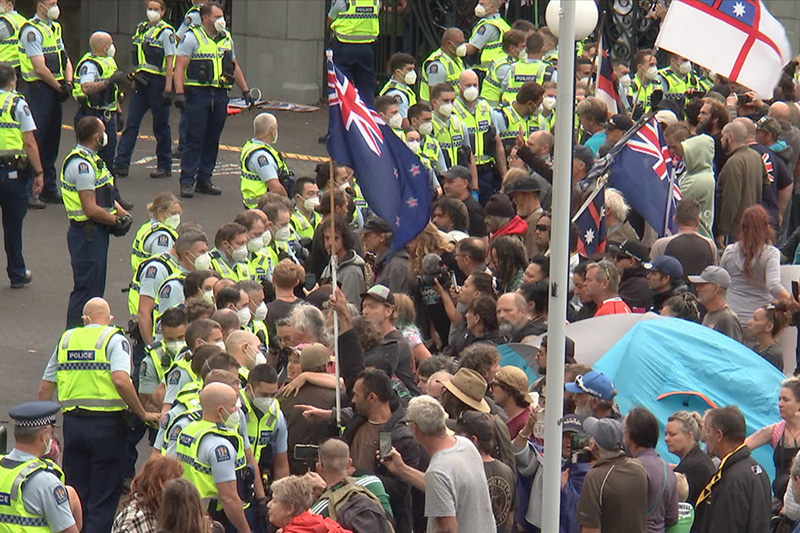 The occupation of NZ’s parliament grounds is a tactical challenge for police – but mass arrests are not an option